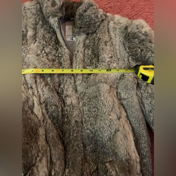 Girls Rabbit Fur Jacket Sz 10 - Picture 7 of 7